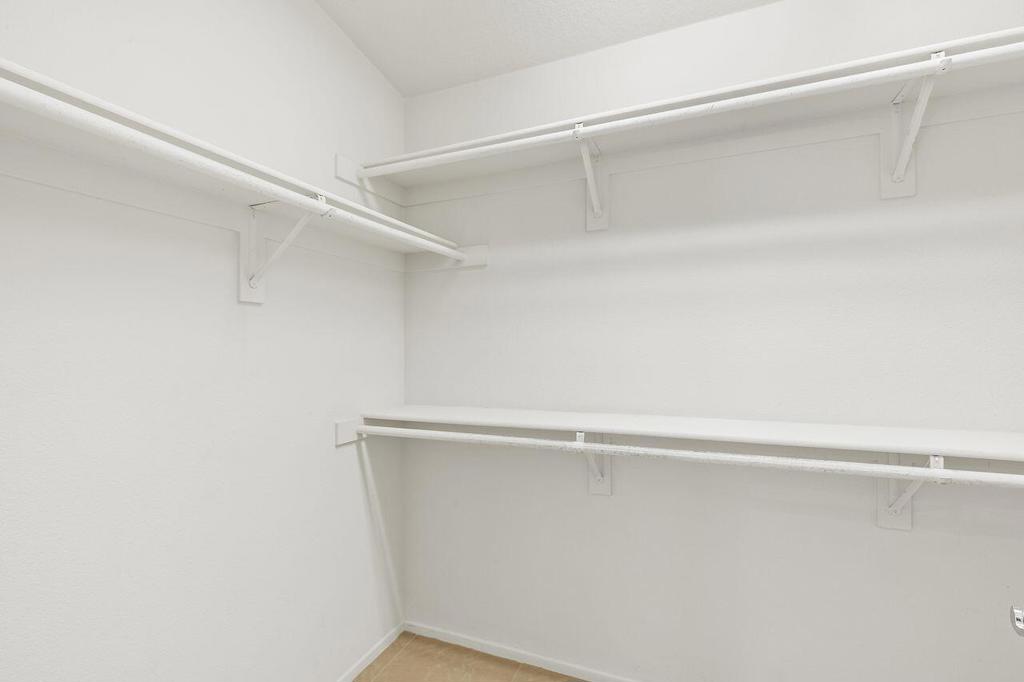 81157 La Reina Circle