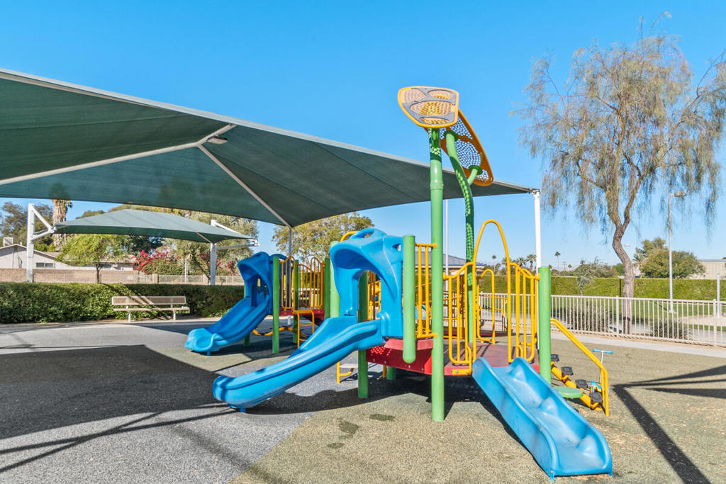 77200 Indiana Avenue