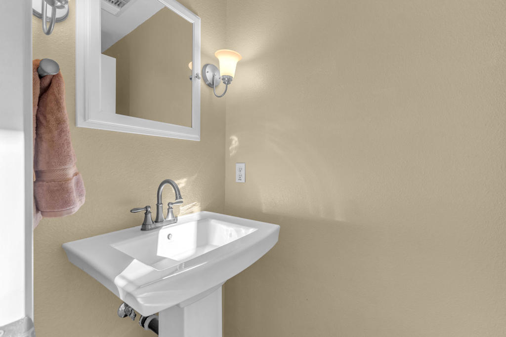 83480 Firecliff Court Court