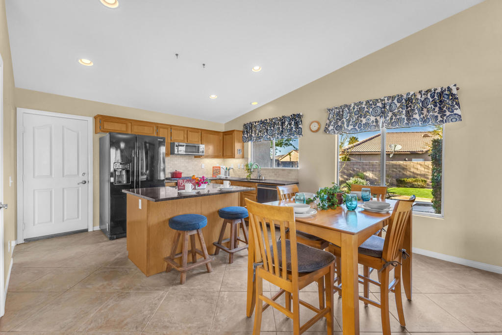 83480 Firecliff Court Court