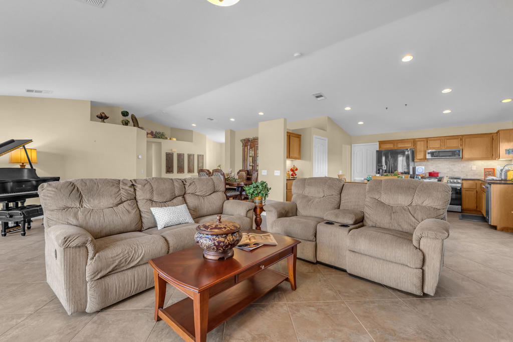 83480 Firecliff Court Court