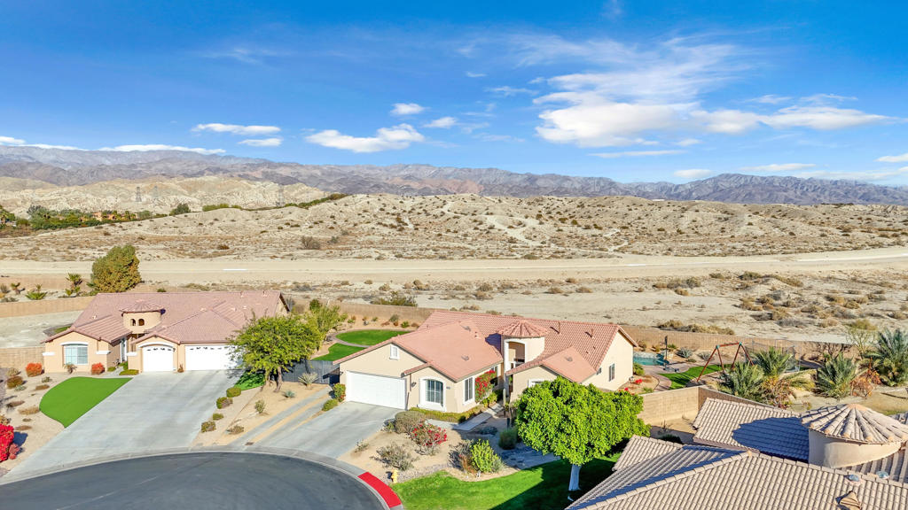 83480 Firecliff Court Court