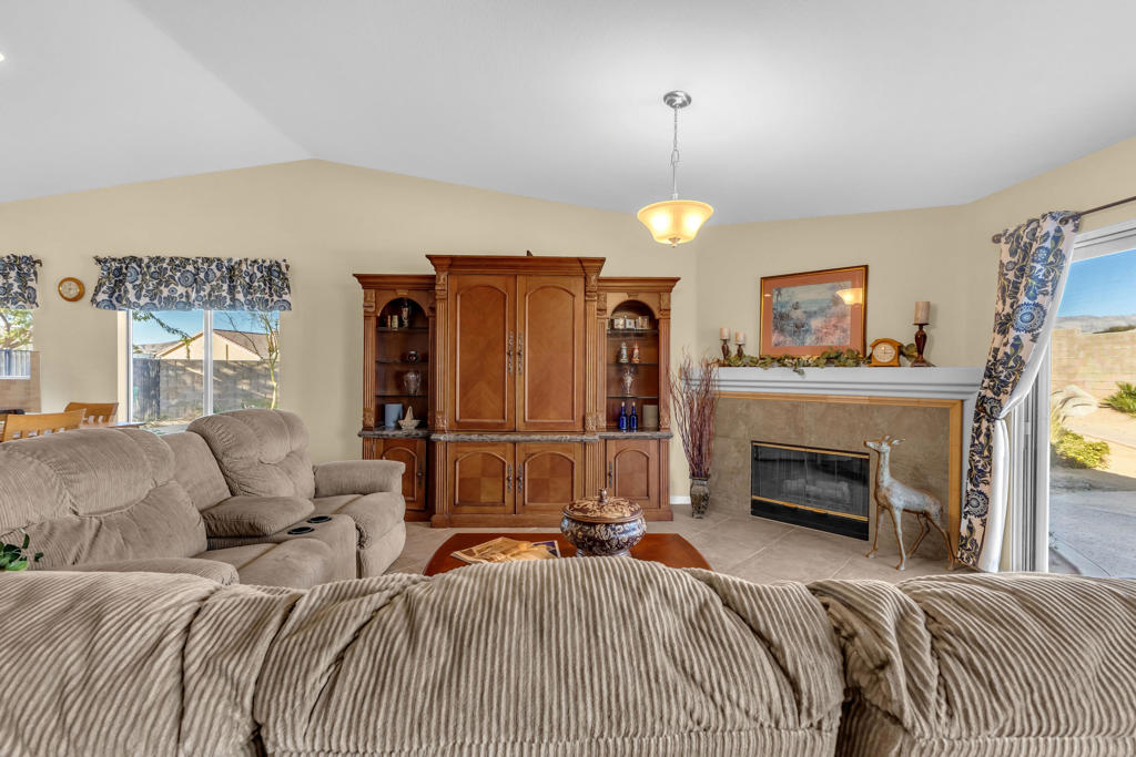 83480 Firecliff Court Court