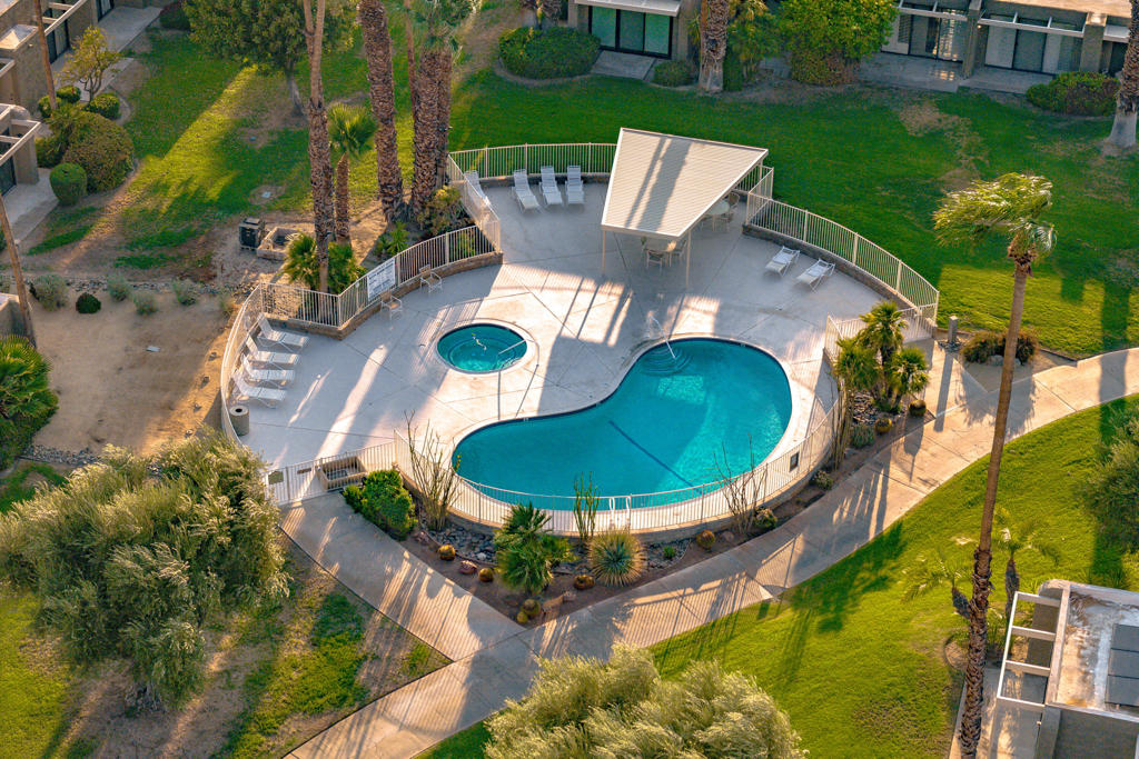 830 N Calle De Mimosas