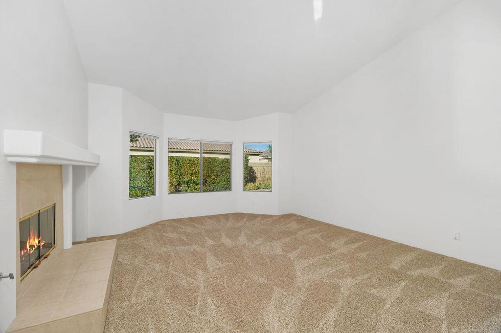 80114 Barcelona Avenue