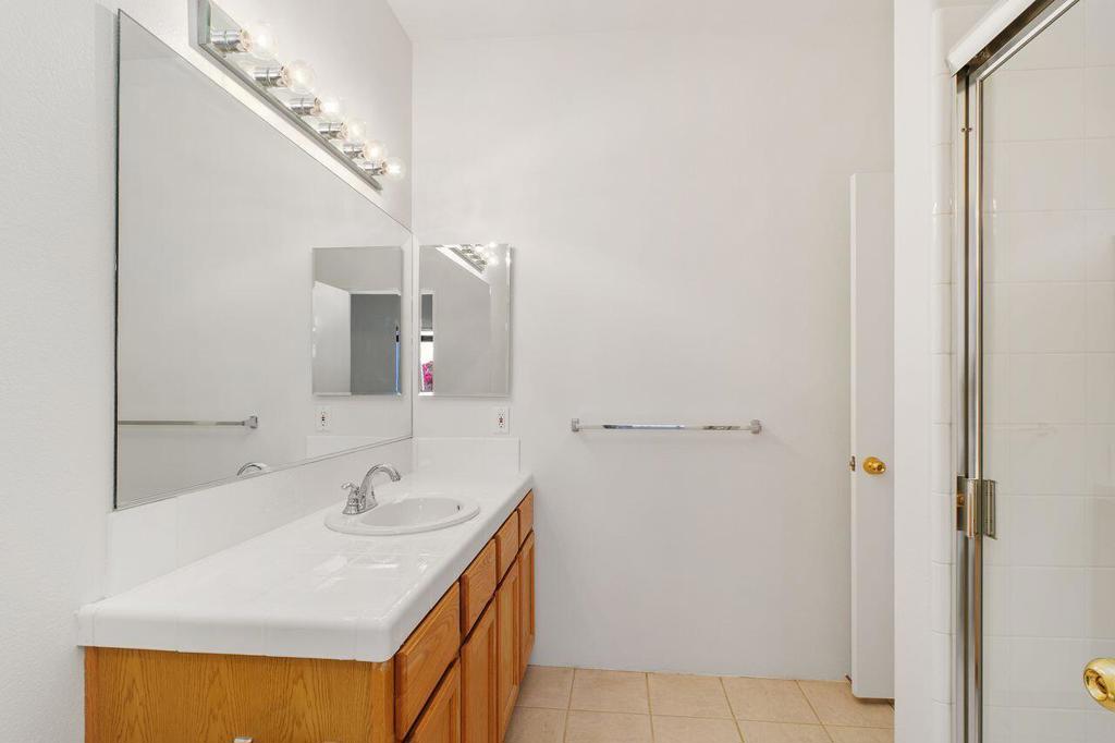 80114 Barcelona Avenue