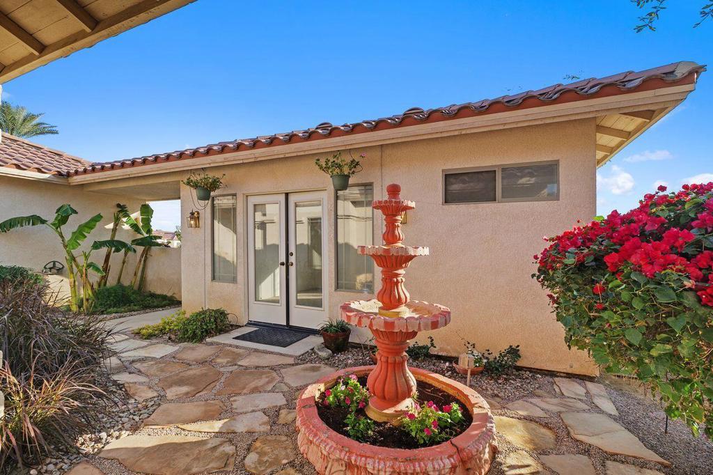 80114 Barcelona Avenue