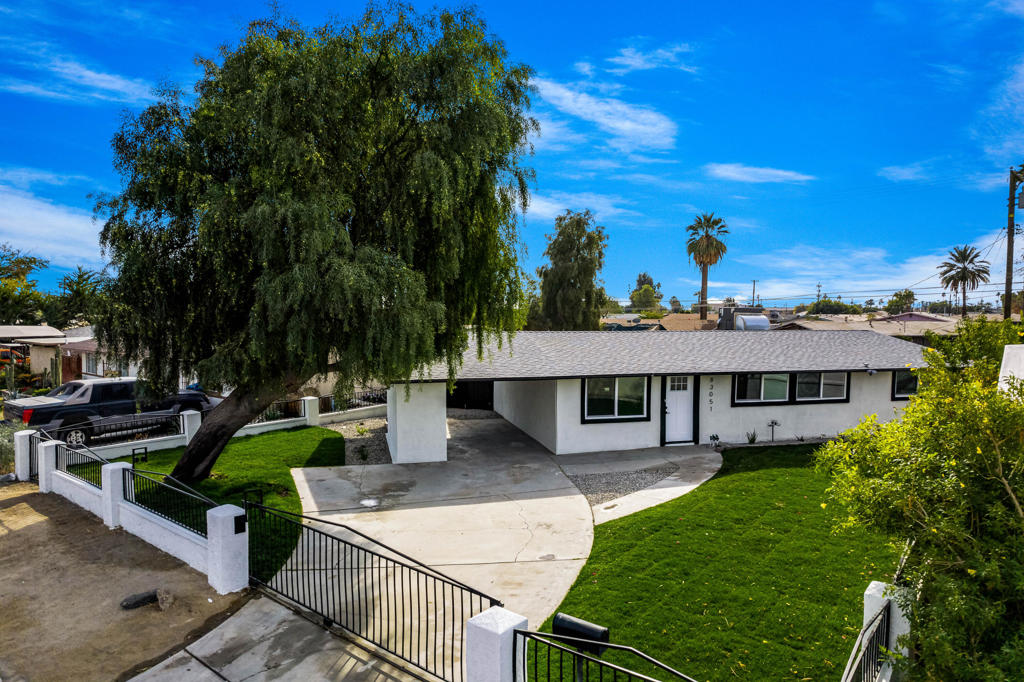 83051 Emerald Avenue