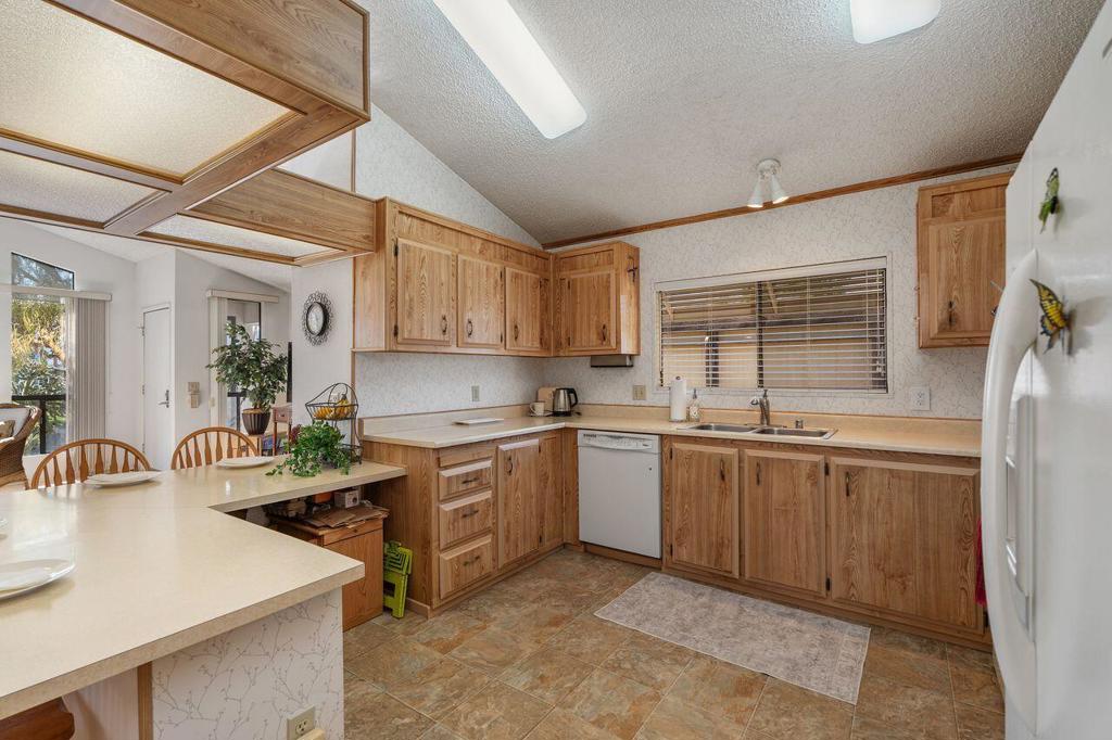 74276 Angels Camp Road