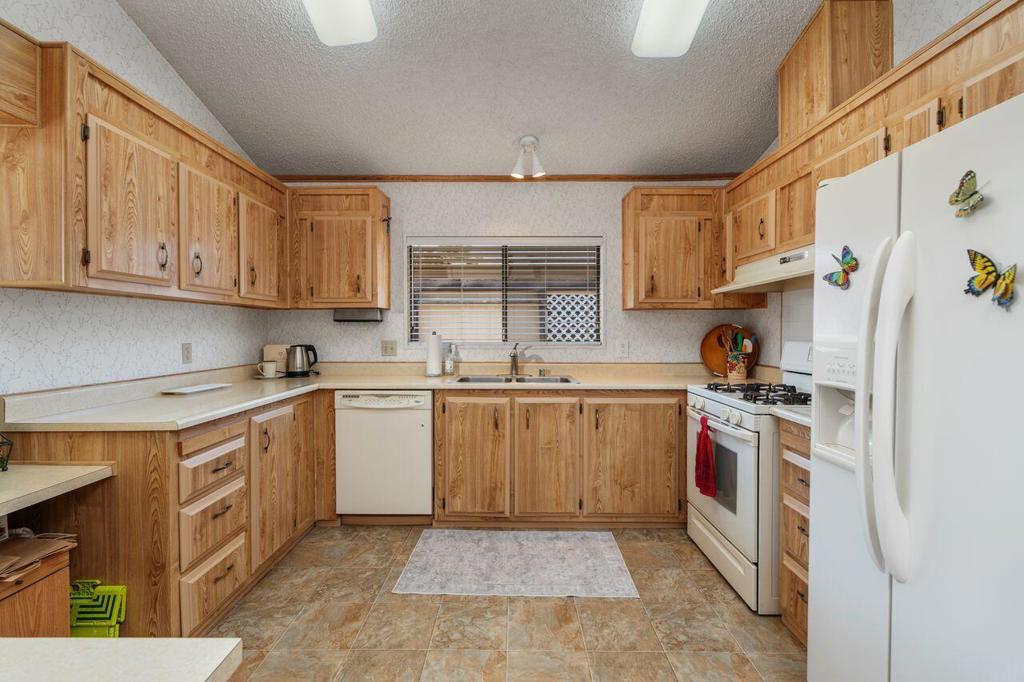 74276 Angels Camp Road