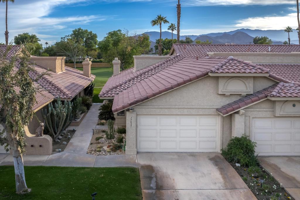 77637 Woodhaven Drive S