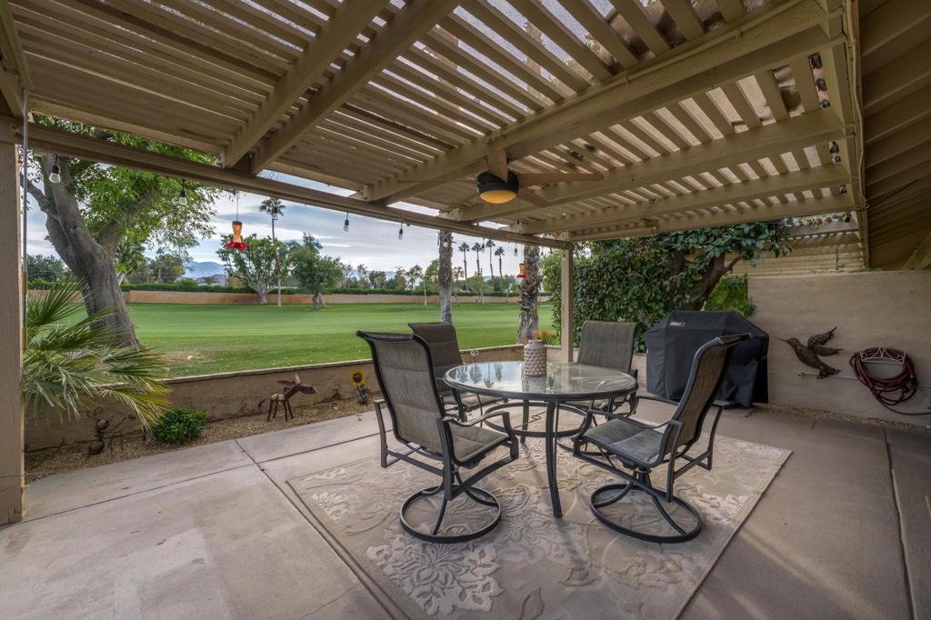 77637 Woodhaven Drive S