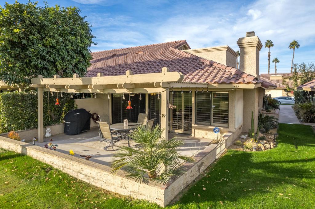 77637 Woodhaven Drive S