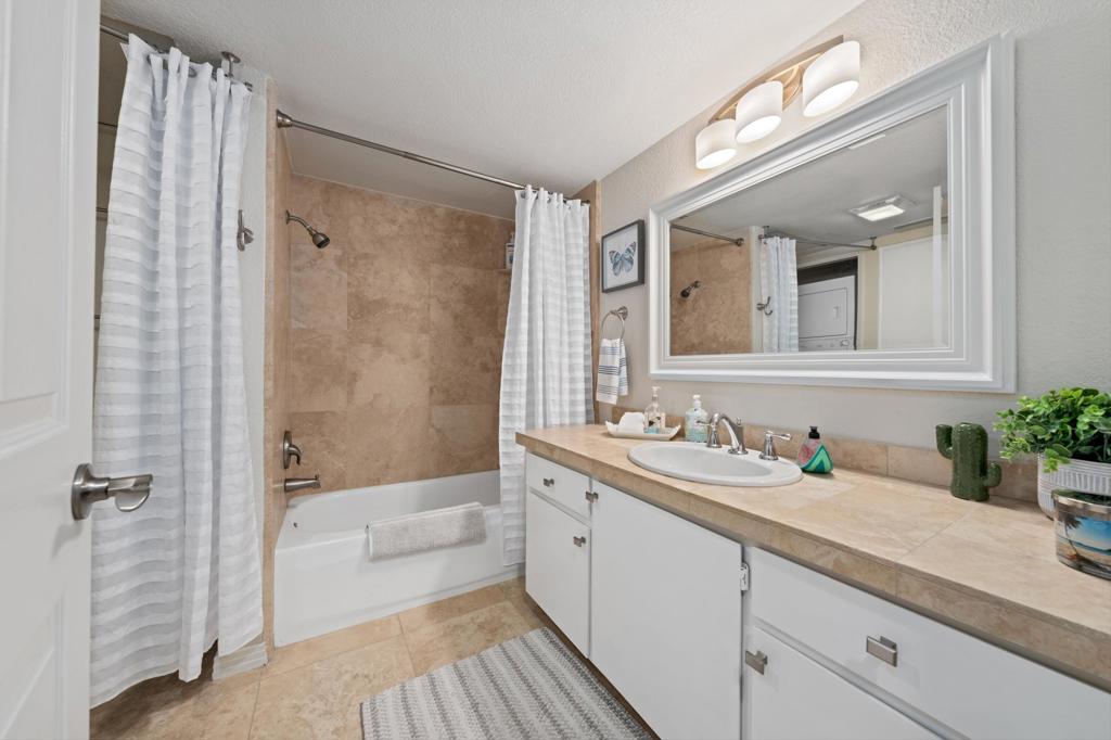 77637 Woodhaven Drive S