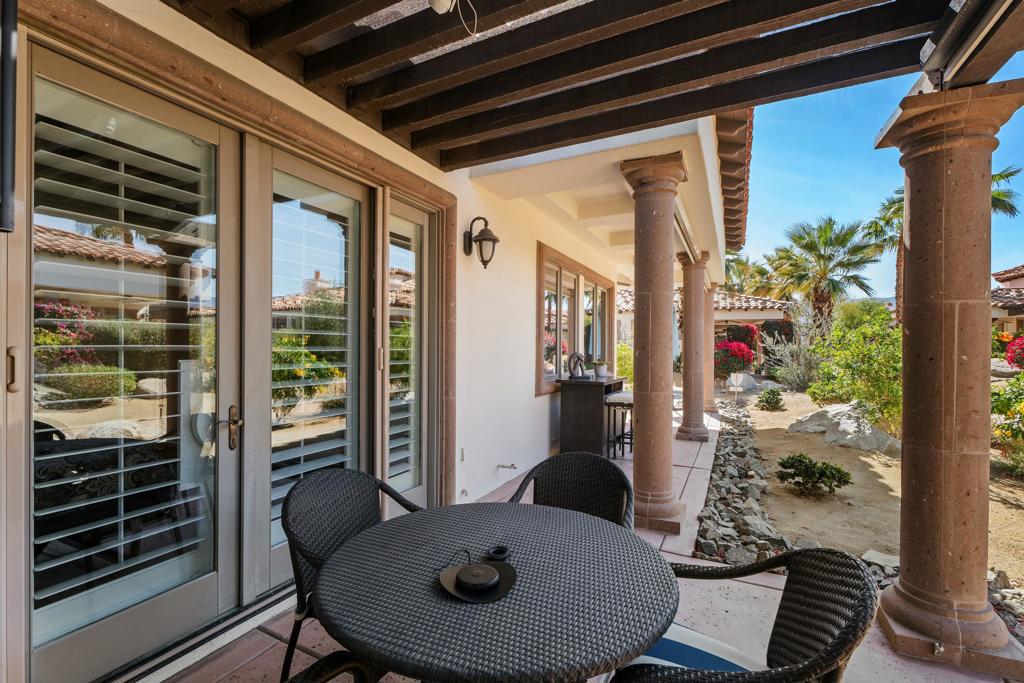 409 Piazza San Michele