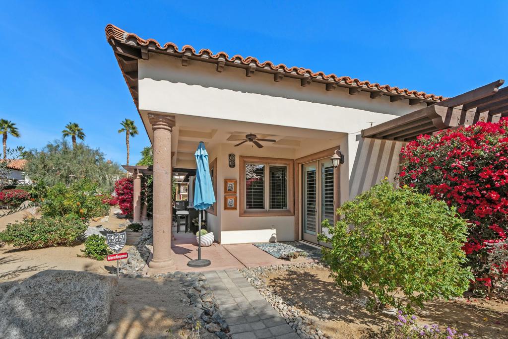 409 Piazza San Michele