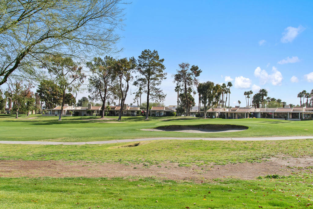 35894 Paseo Circulo W