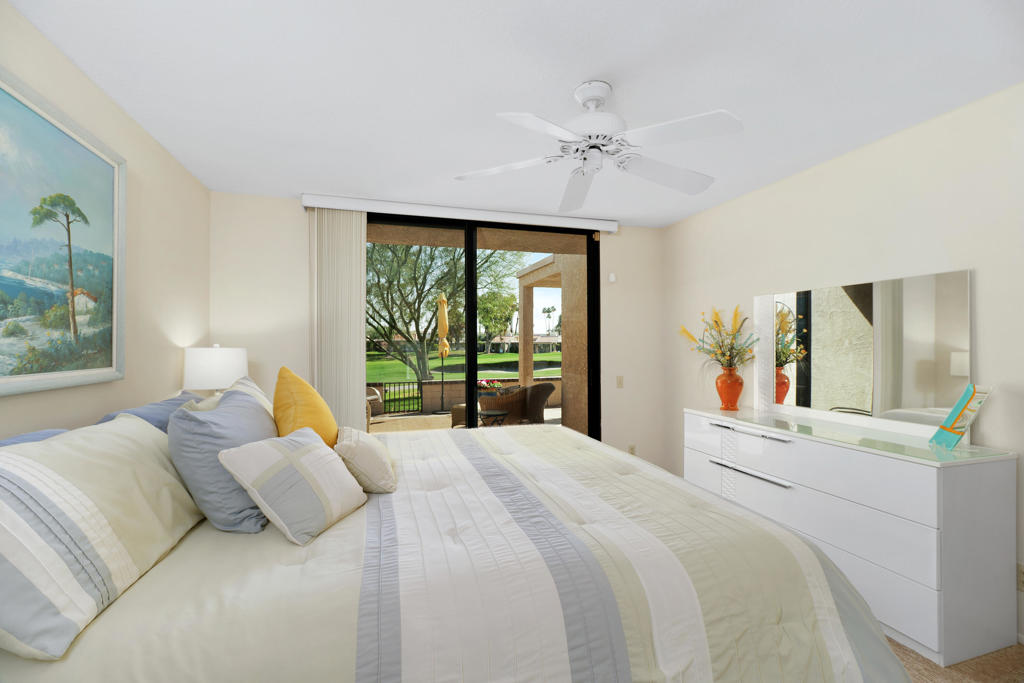 35894 Paseo Circulo W