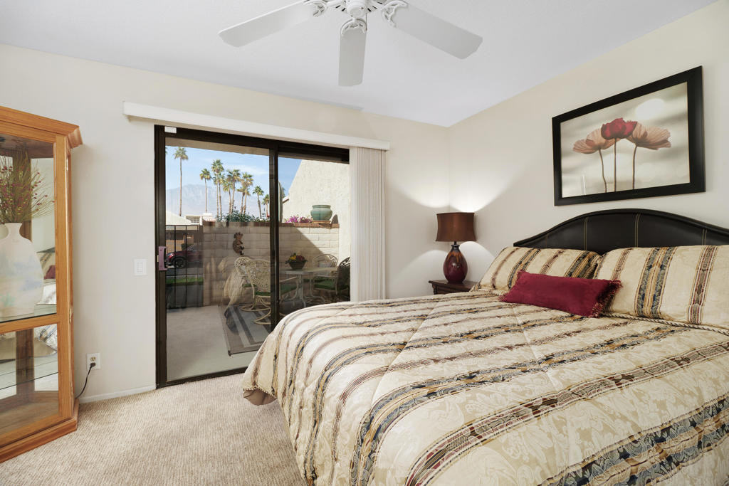 35894 Paseo Circulo W