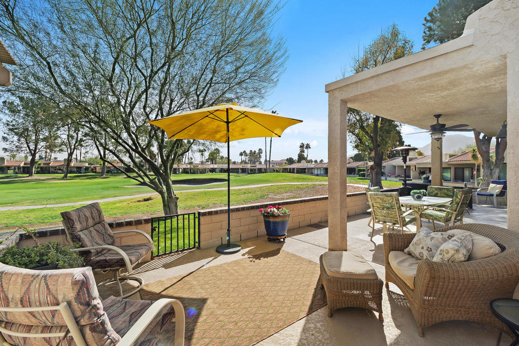 35894 Paseo Circulo W