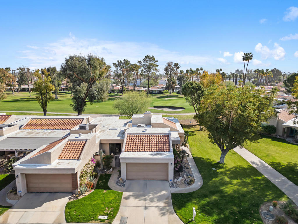 35894 Paseo Circulo W