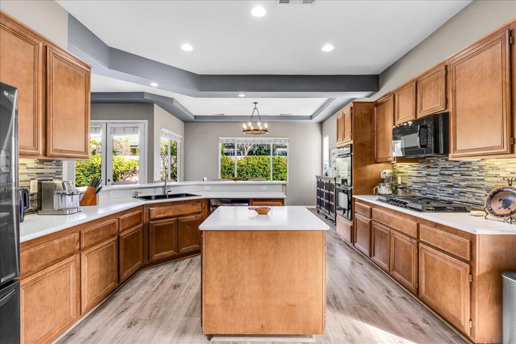 80420 Paseo De Nivel