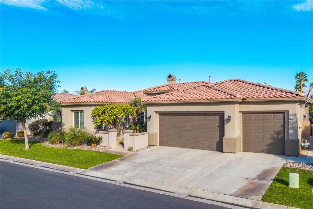 80420 Paseo De Nivel