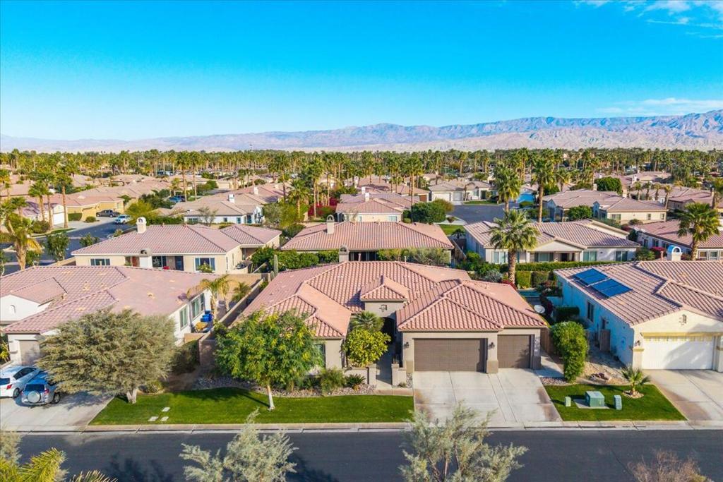 80420 Paseo De Nivel