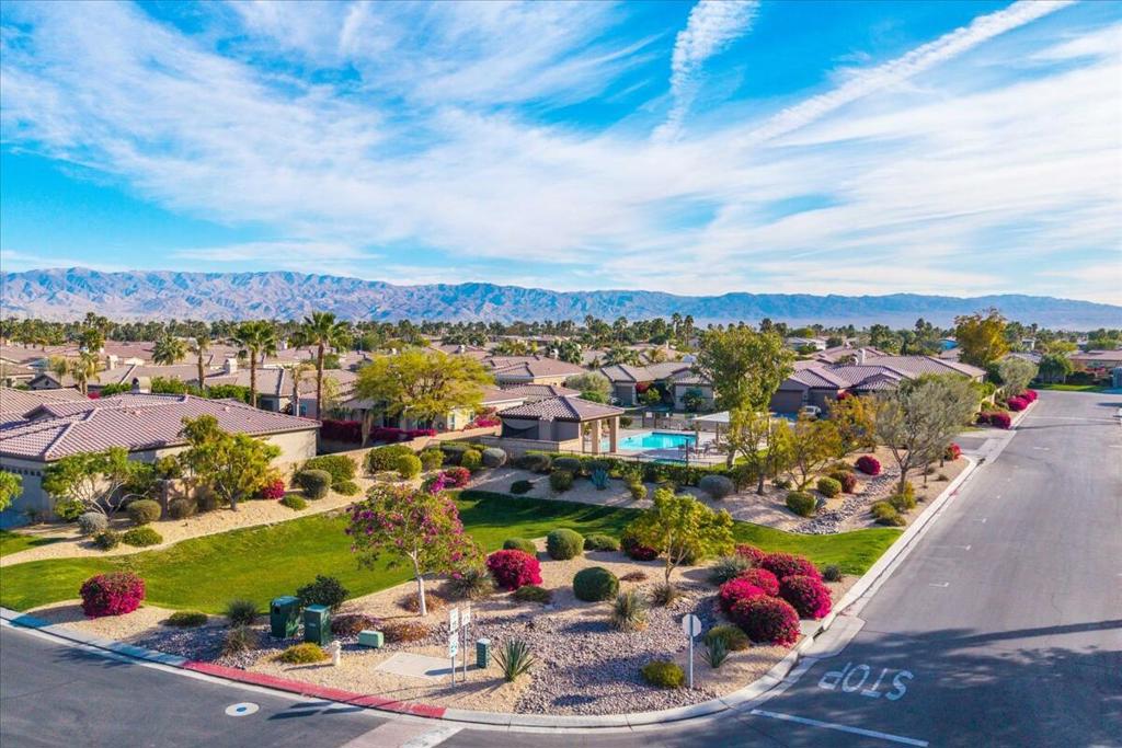 80420 Paseo De Nivel