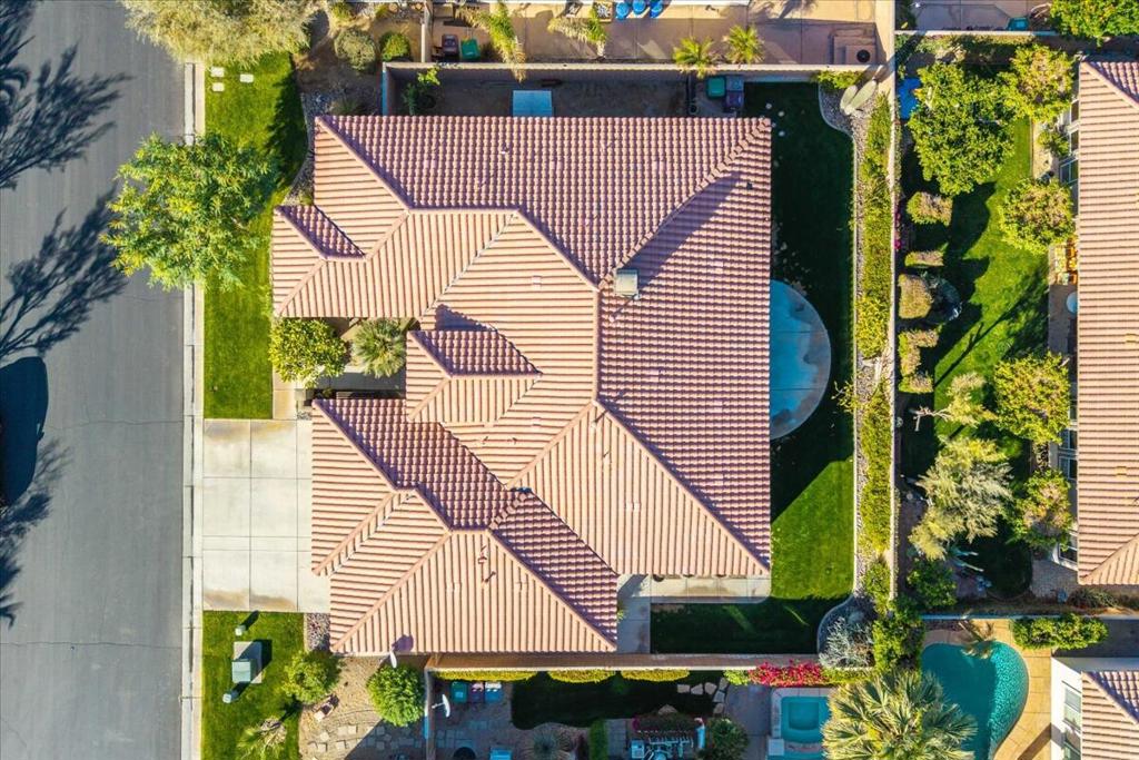 80420 Paseo De Nivel