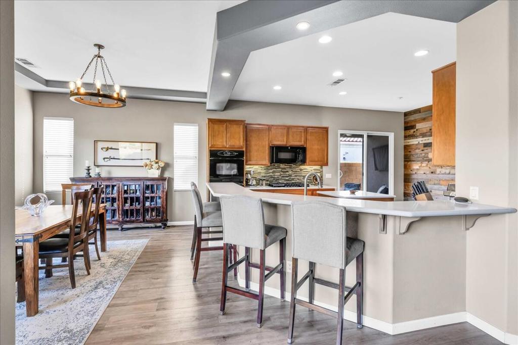 80420 Paseo De Nivel