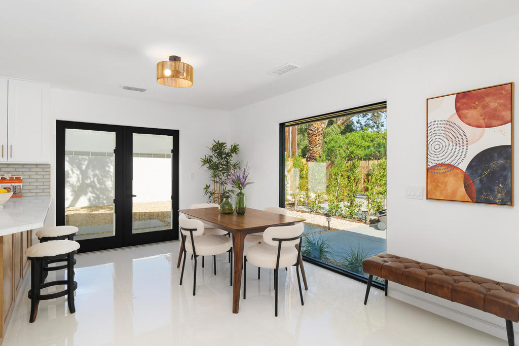 1980 N Los Alamos Road