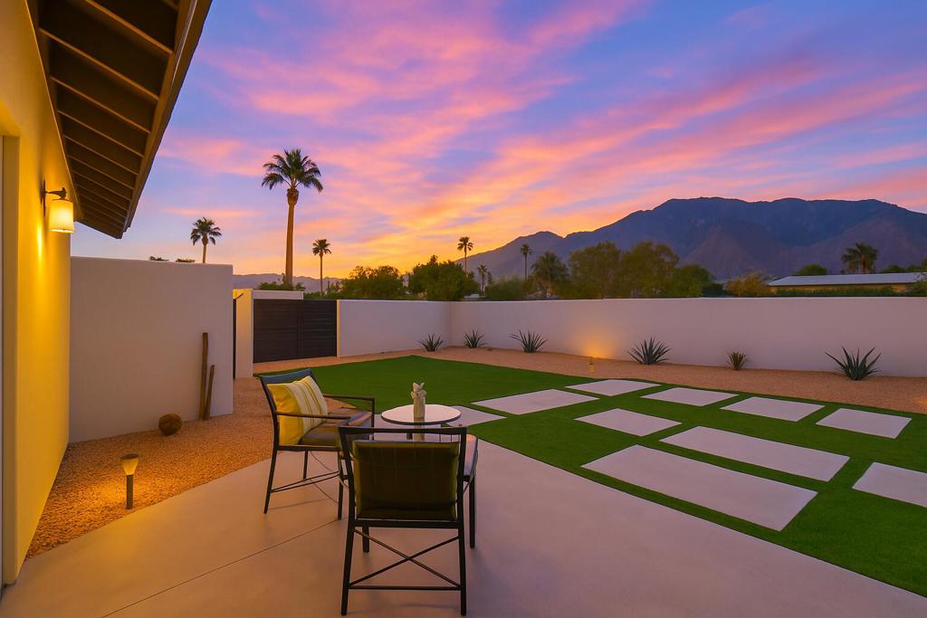 1980 N Los Alamos Road