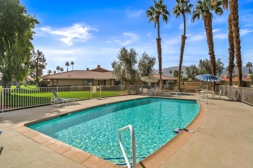 77 Camino Arroyo Place