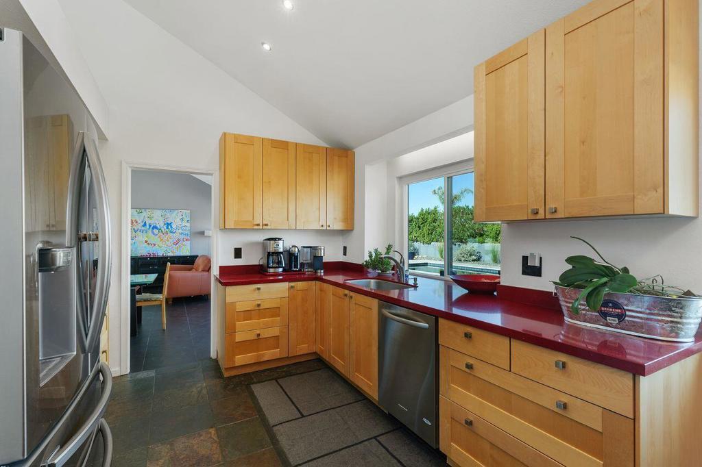 73450 Calliandra Street