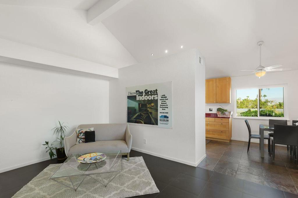 73450 Calliandra Street