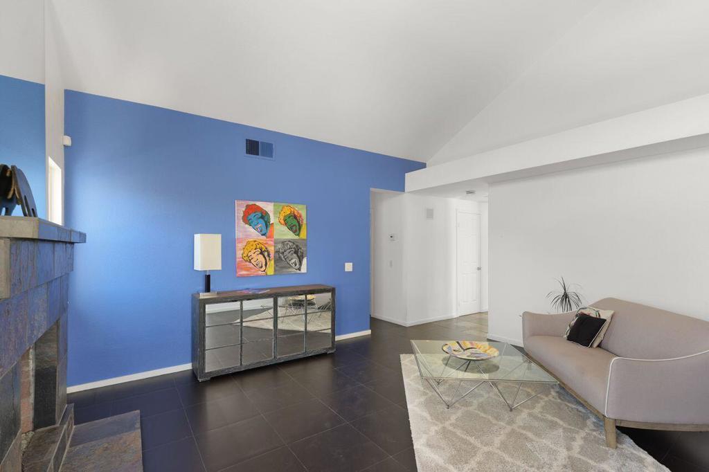 73450 Calliandra Street