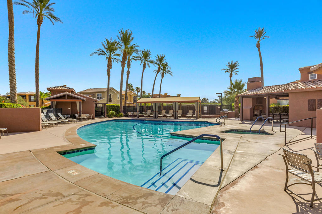 52155 Desert Spoon Court
