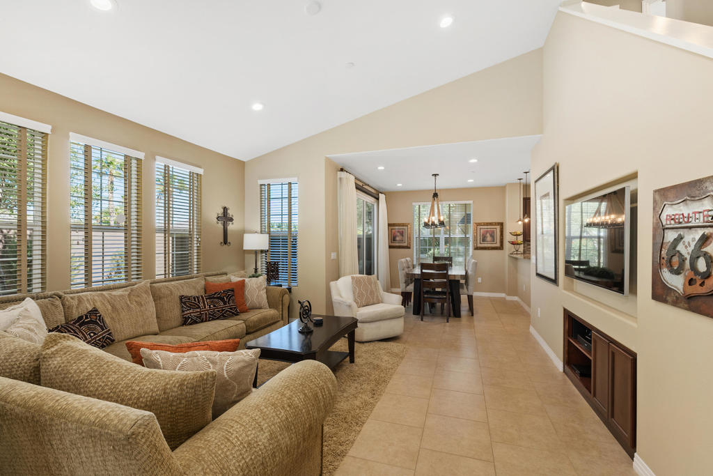 52155 Desert Spoon Court
