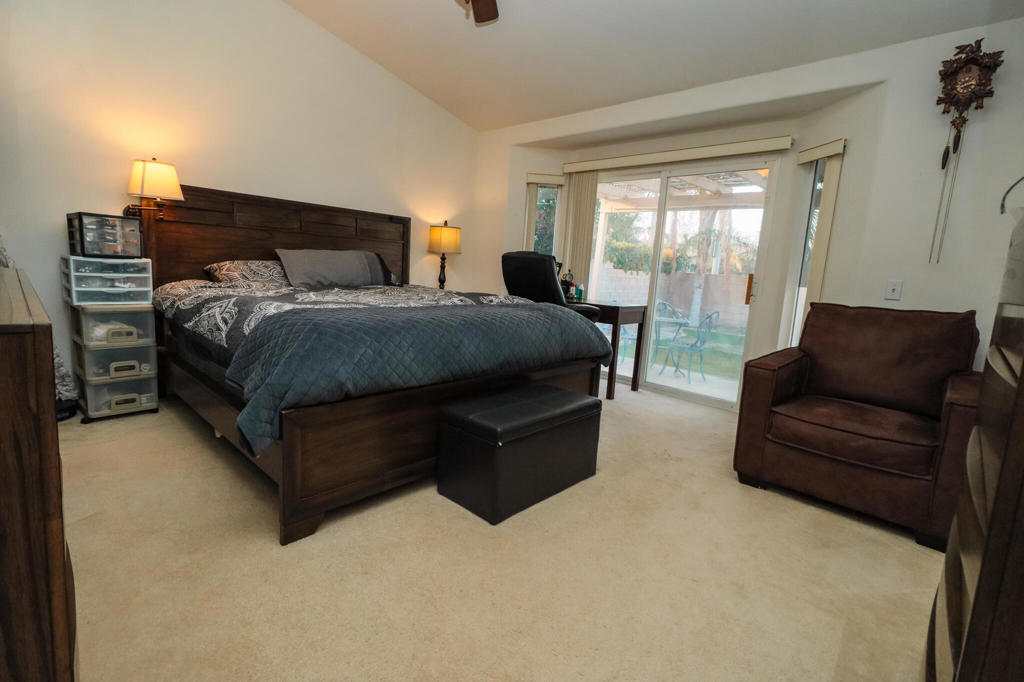 69910 Northhampton Avenue