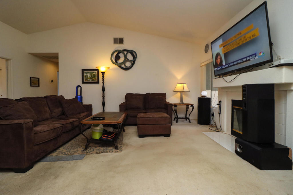 69910 Northhampton Avenue