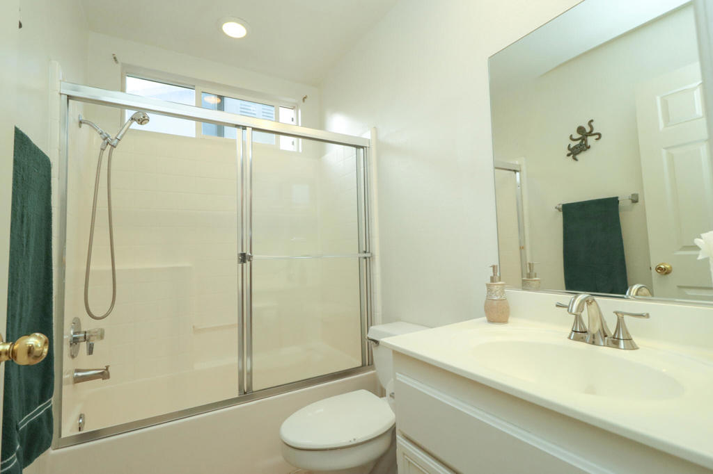 69910 Northhampton Avenue