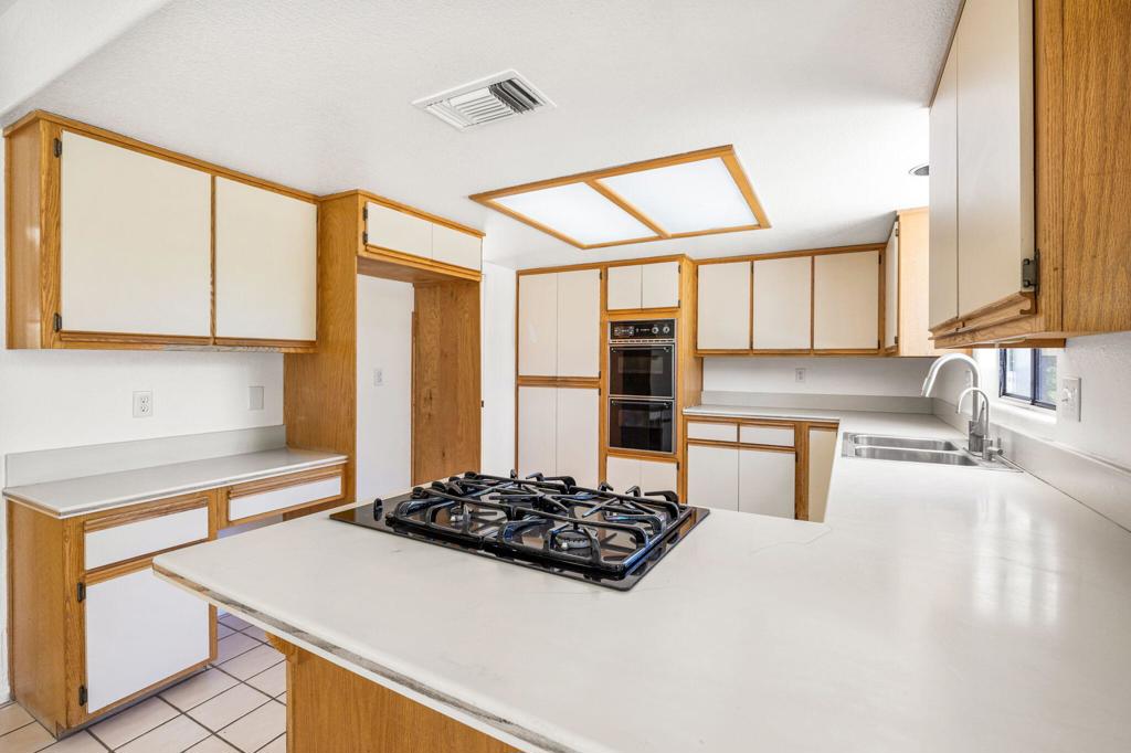 29865 Whispering Palms Trail