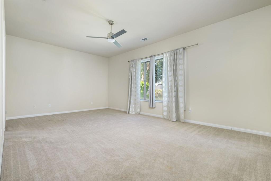 80566 Avenida Santa Marta