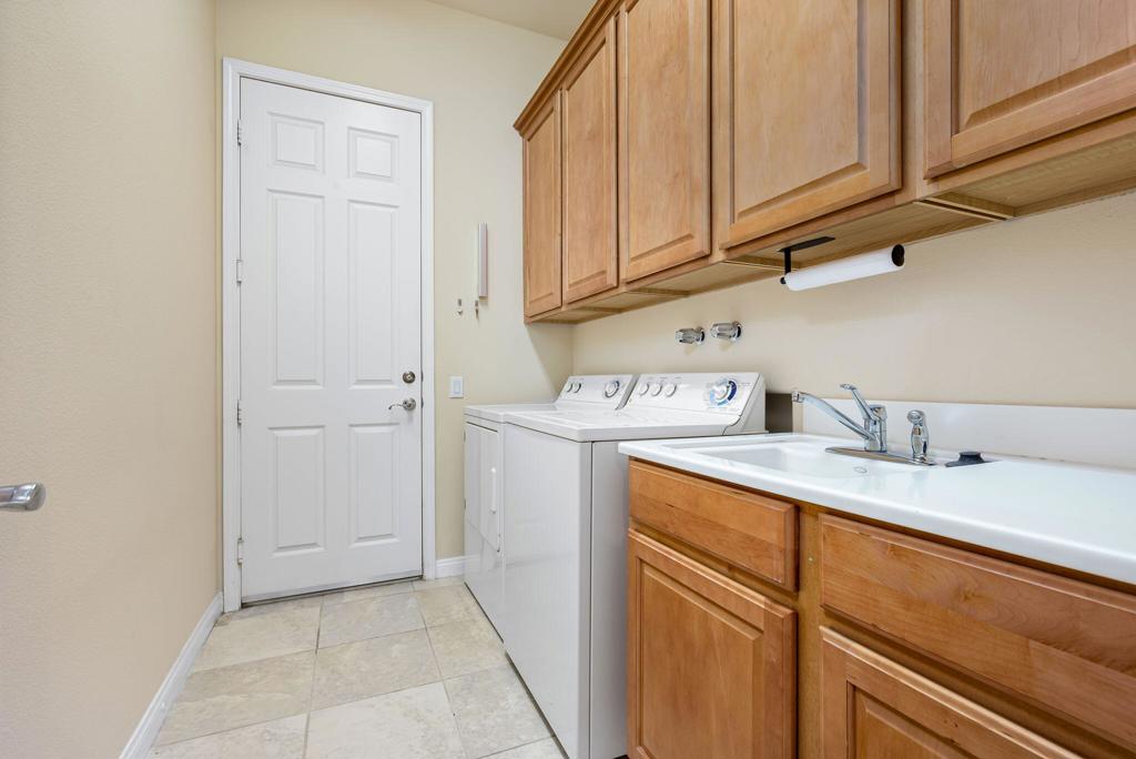 80566 Avenida Santa Marta