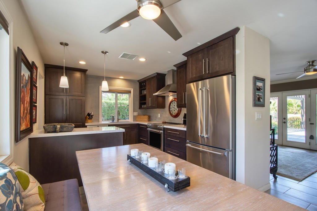 52045 Avenida Carranza