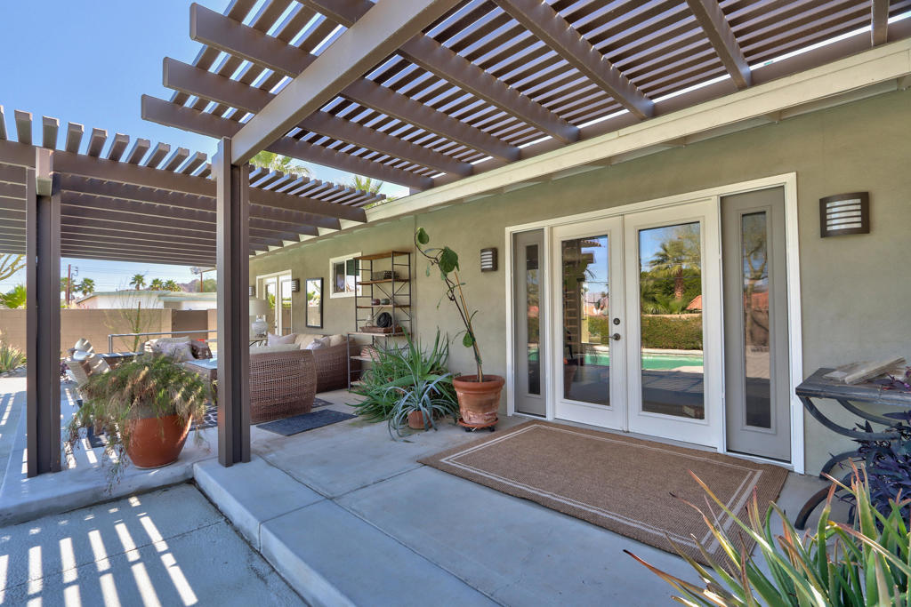 52045 Avenida Carranza