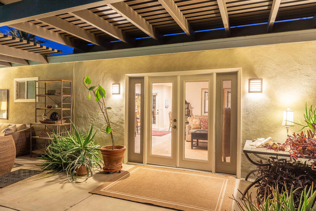 52045 Avenida Carranza