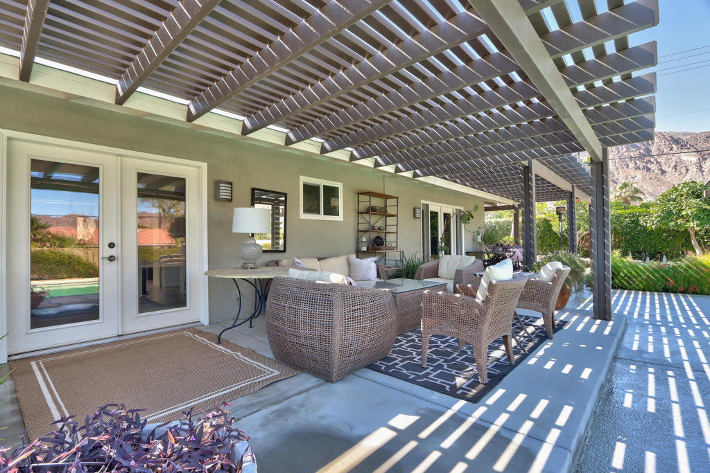 52045 Avenida Carranza