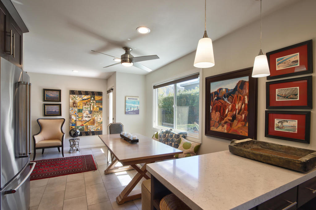 52045 Avenida Carranza